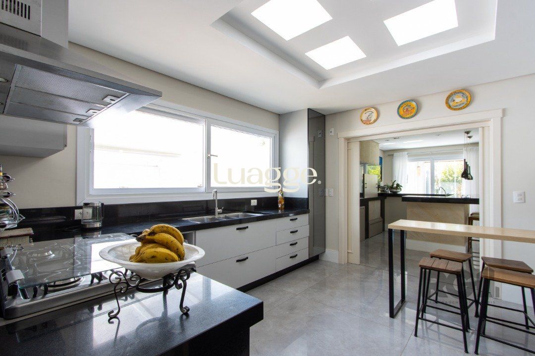 Casa de Condomínio à venda com 4 quartos, 473m² - Foto 26