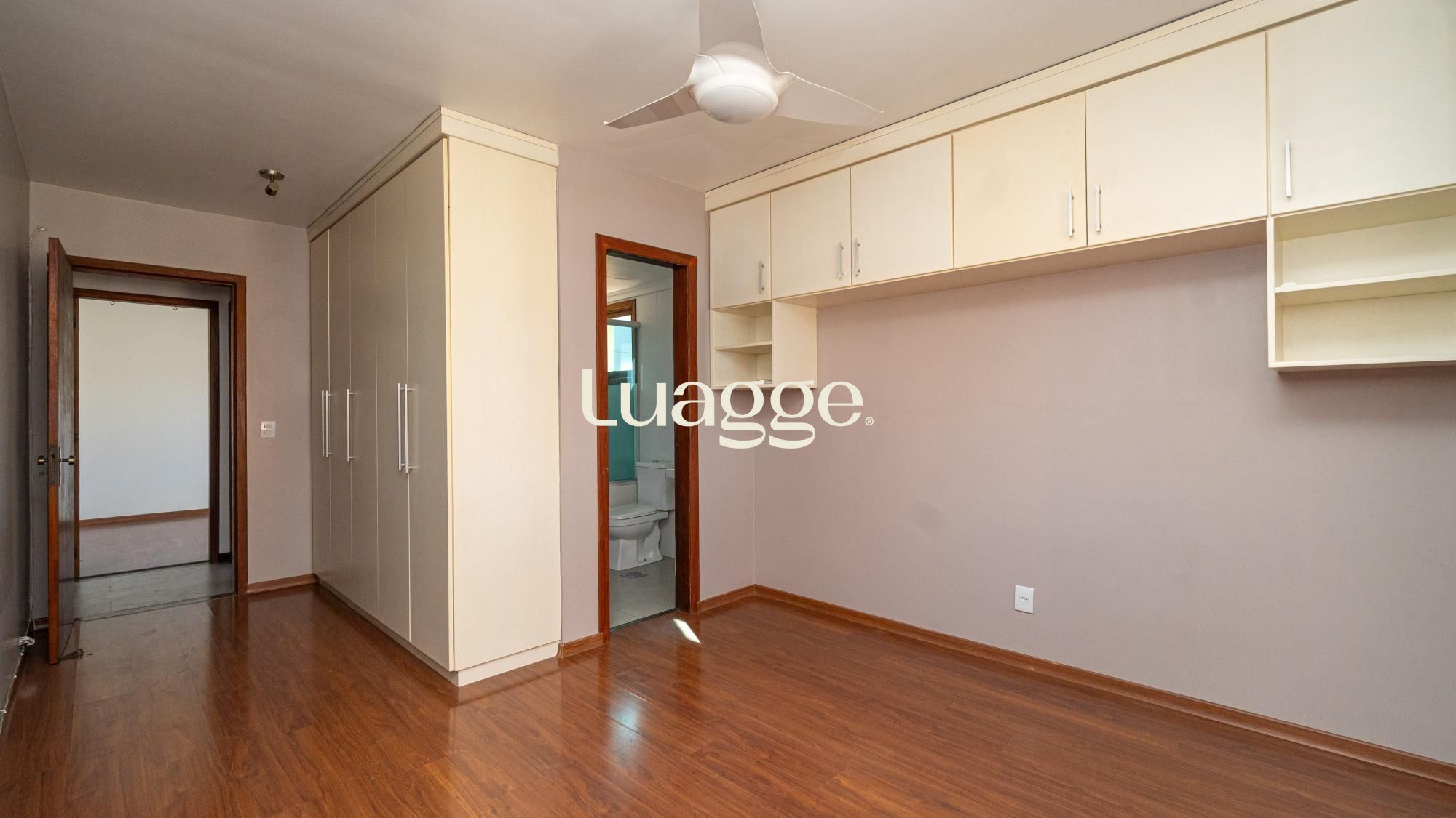Apartamento à venda com 2 quartos, 85m² - Foto 24