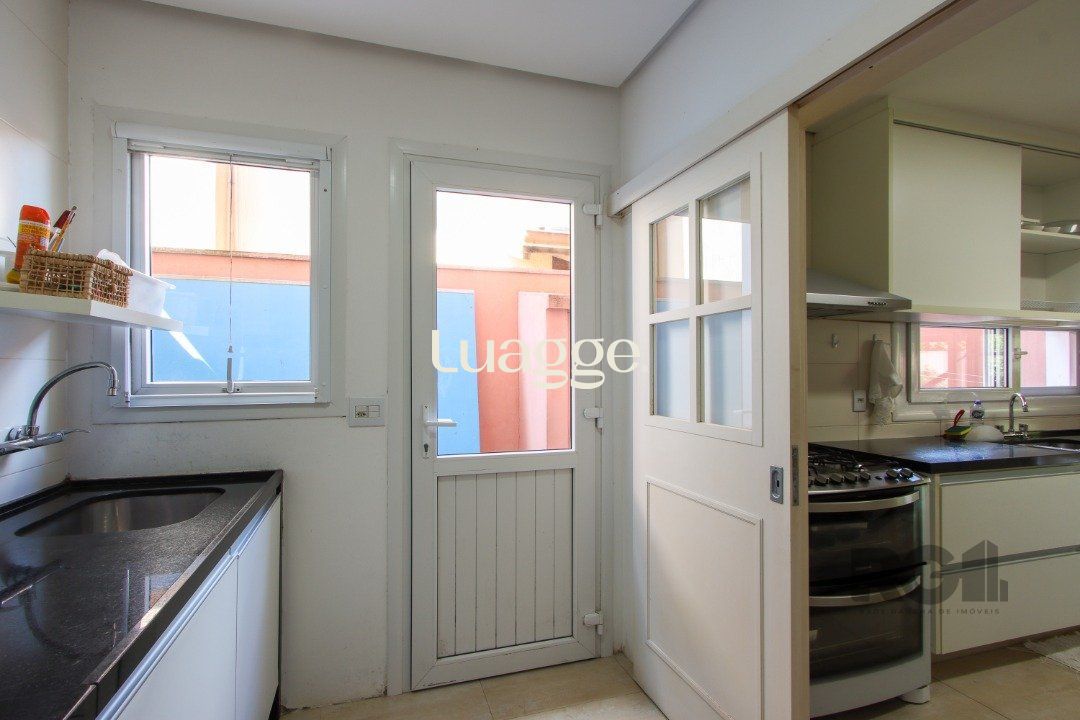 Casa de Condomínio à venda com 4 quartos, 343m² - Foto 23