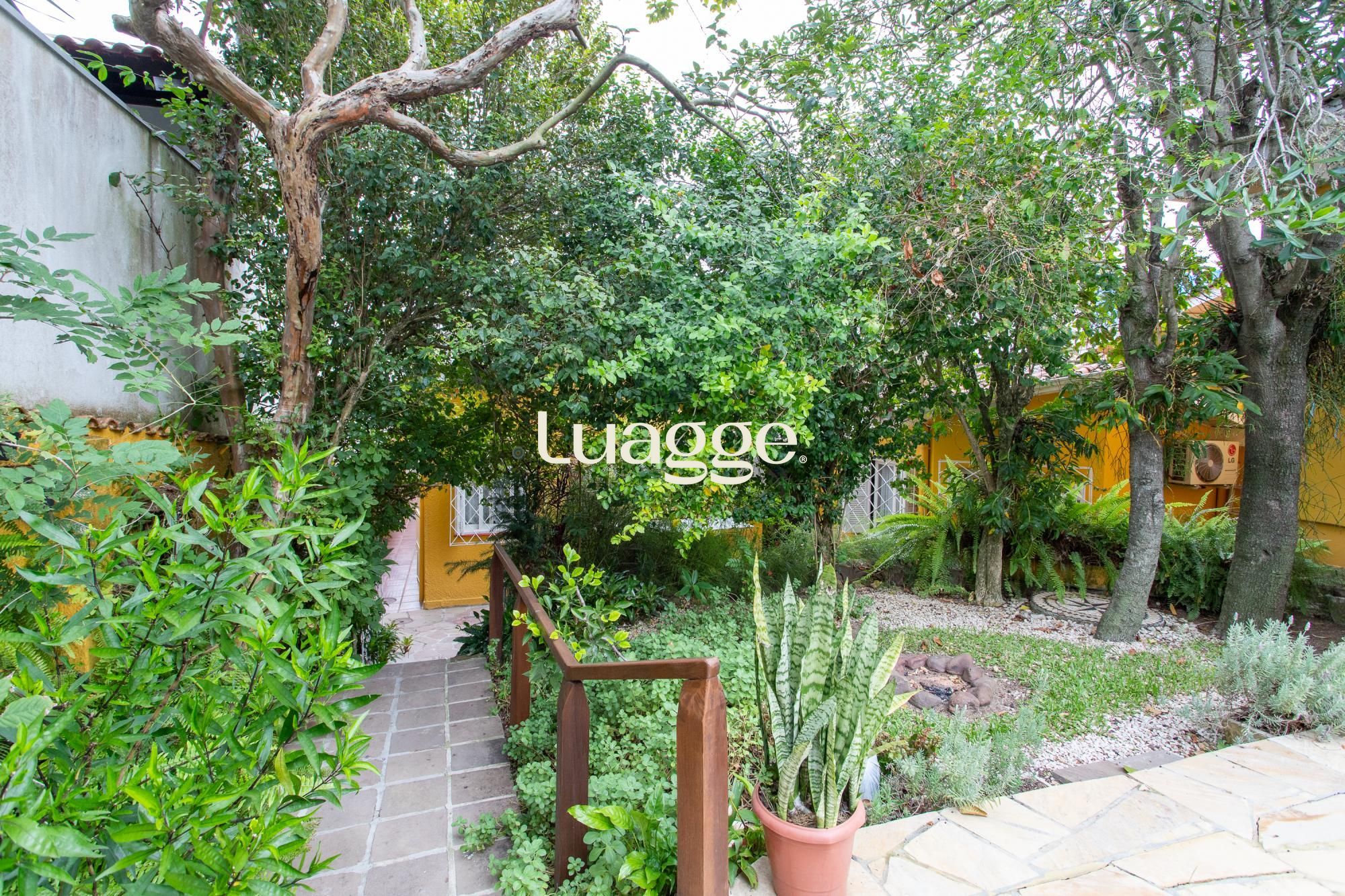 Casa à venda com 5 quartos, 184m² - Foto 58