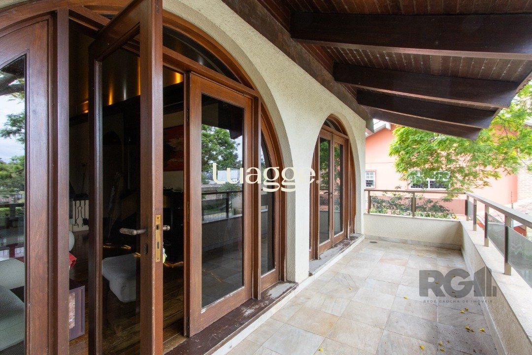 Casa para alugar com 4 quartos, 647m² - Foto 35
