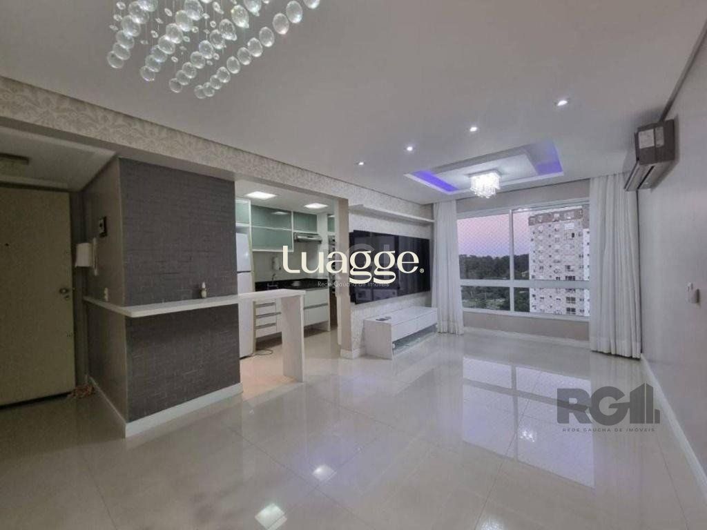 Apartamento à venda com 3 quartos, 81m² - Foto 2
