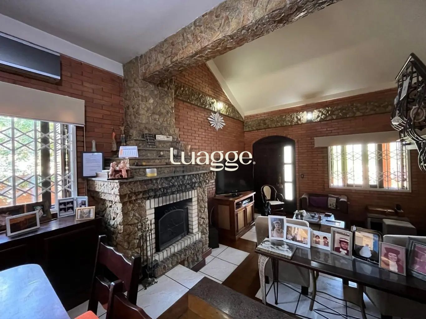 Casa à venda com 4 quartos, 319m² - Foto 8