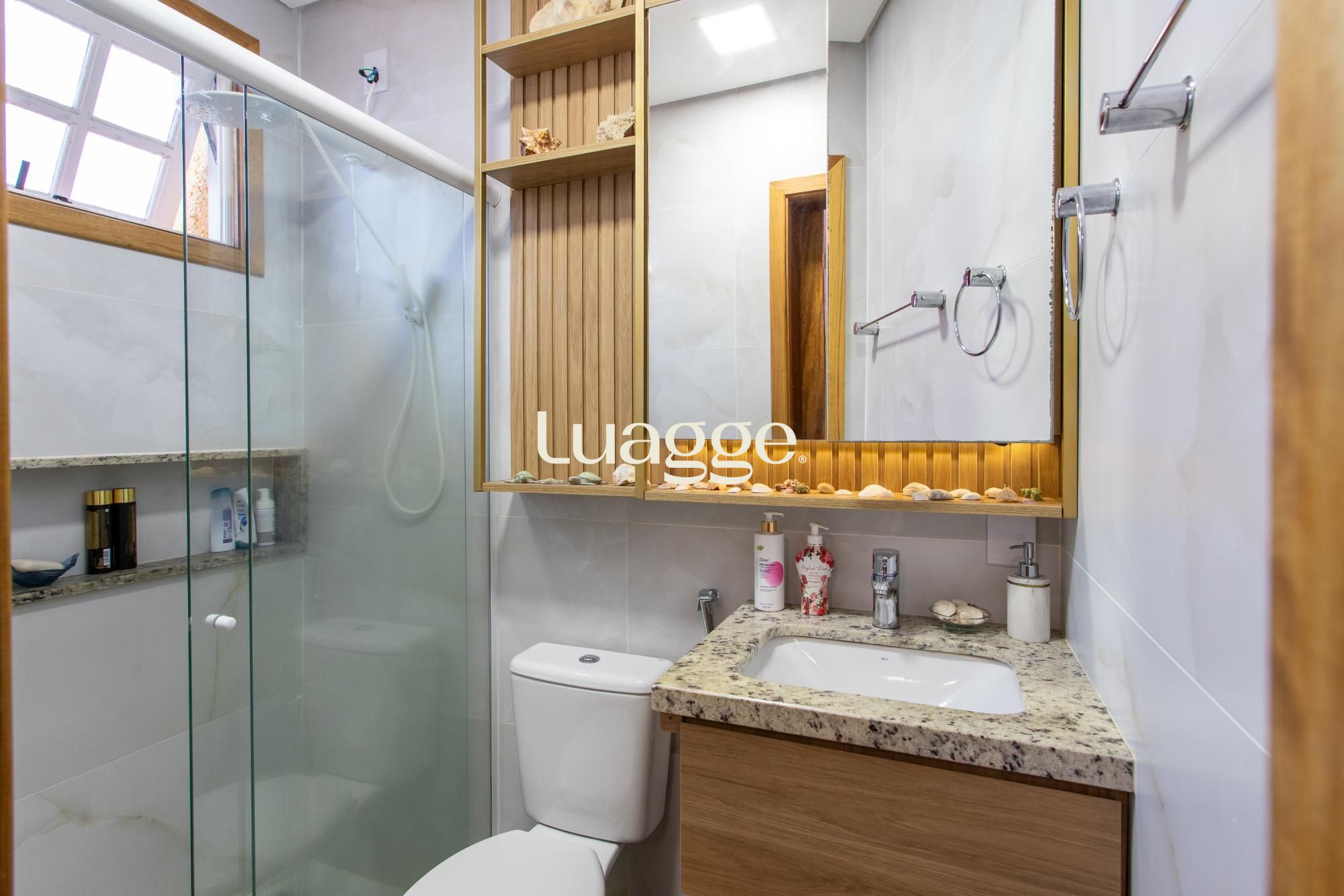 Casa à venda com 5 quartos, 184m² - Foto 22