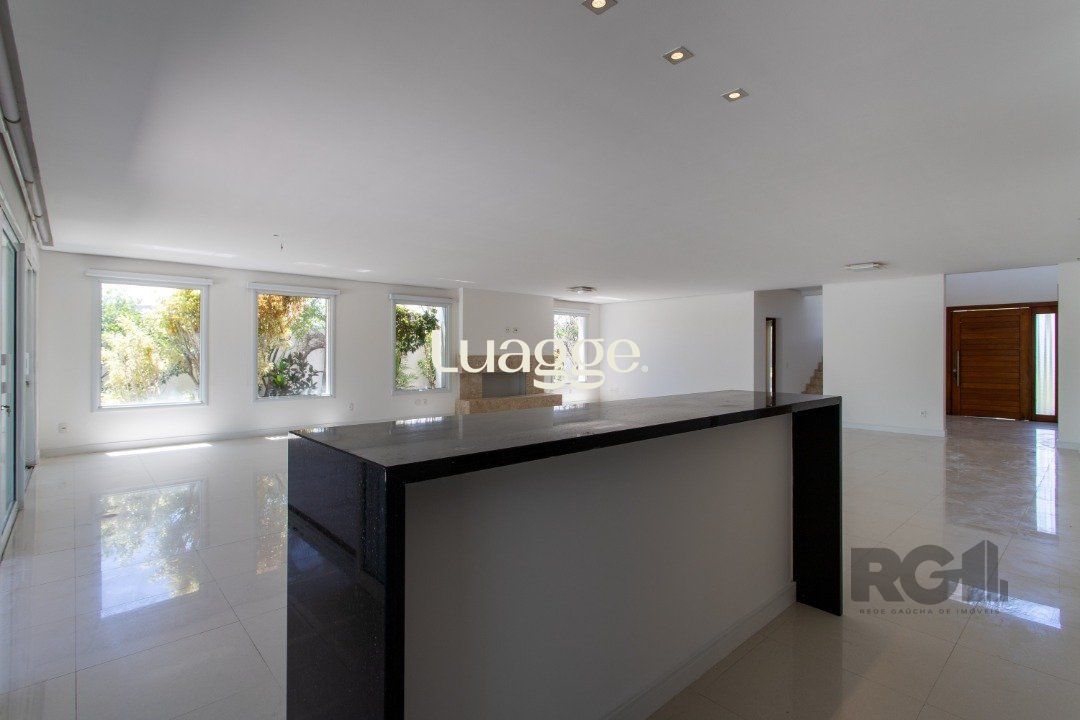 Casa de Condomínio à venda com 3 quartos, 451m² - Foto 10