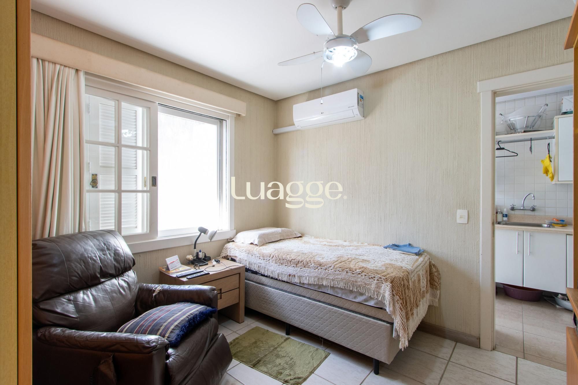 Casa de Condomínio à venda com 4 quartos, 552m² - Foto 43