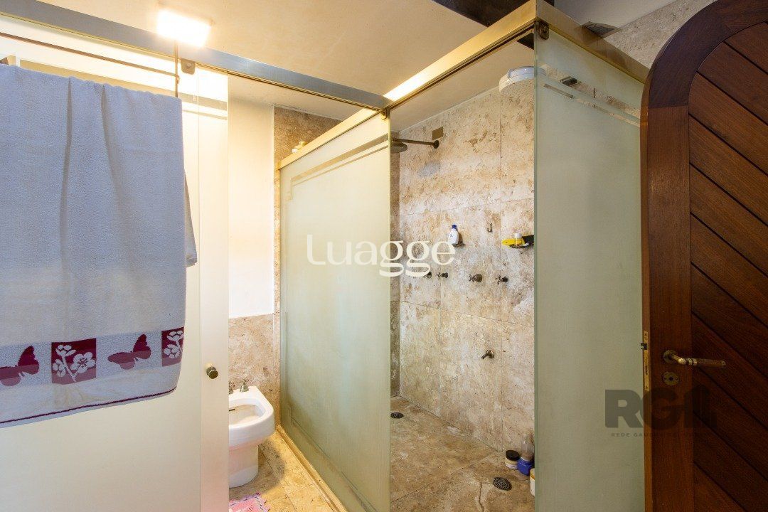 Casa para alugar com 4 quartos, 647m² - Foto 67