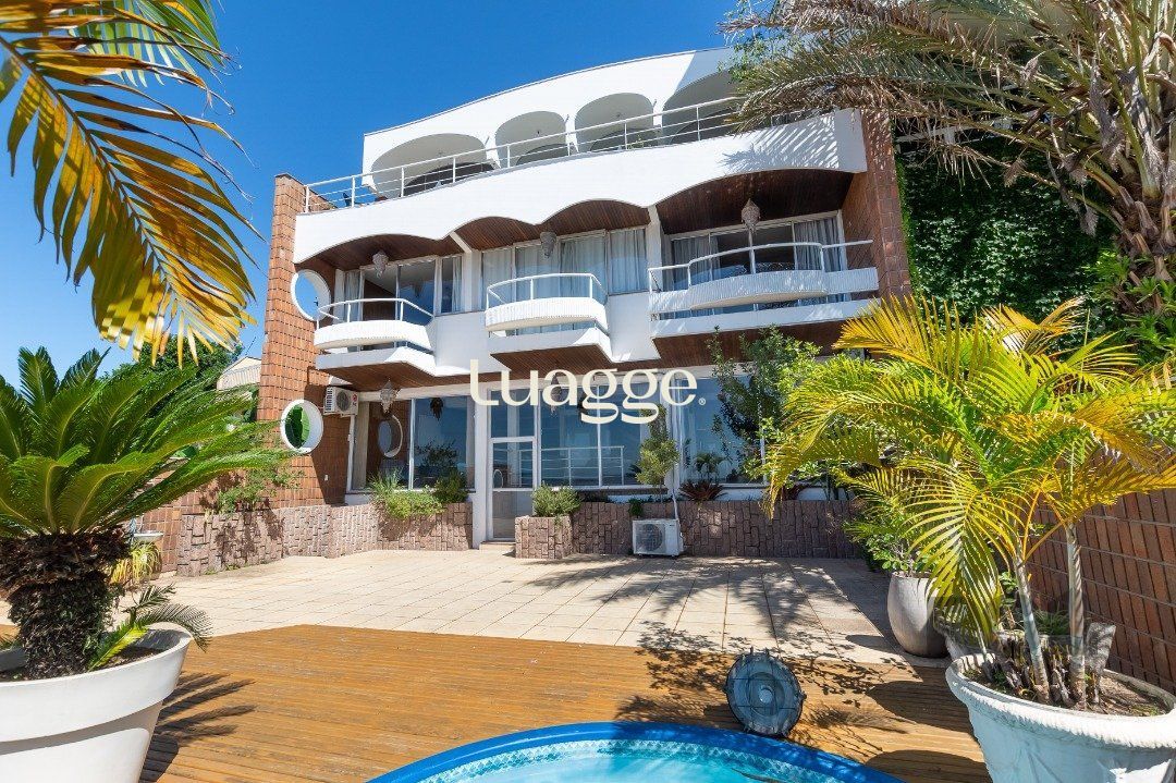 Casa à venda com 4 quartos, 593m² - Foto 1