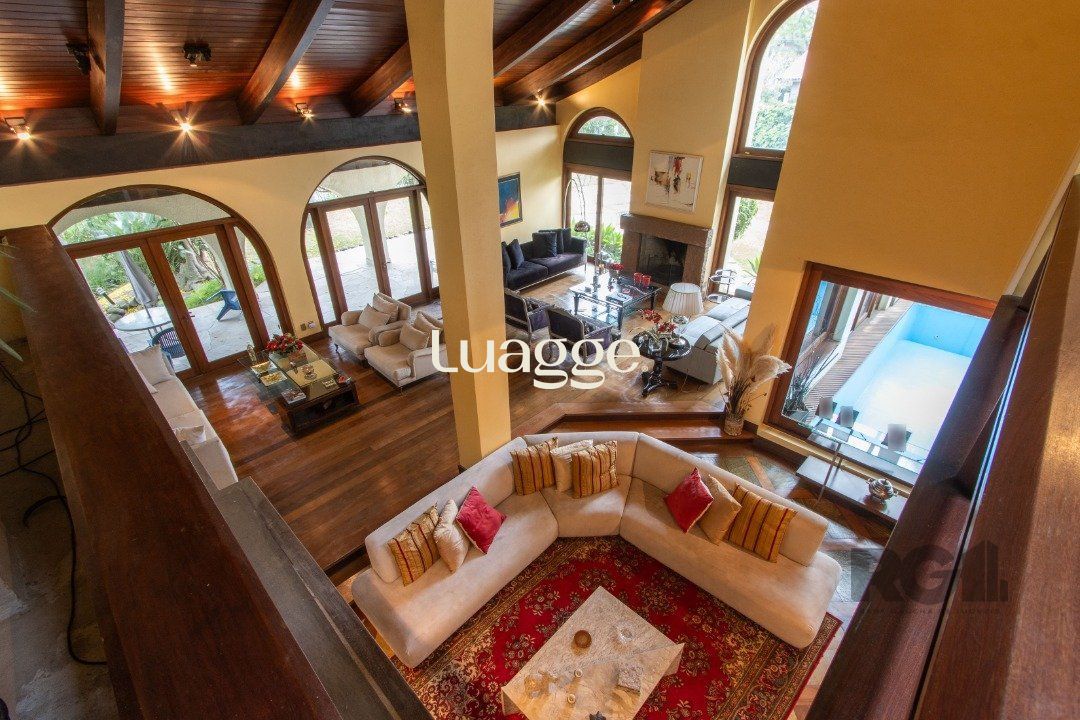 Casa para alugar com 4 quartos, 647m² - Foto 43