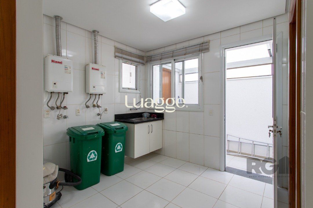 Casa de Condomínio à venda com 3 quartos, 451m² - Foto 18