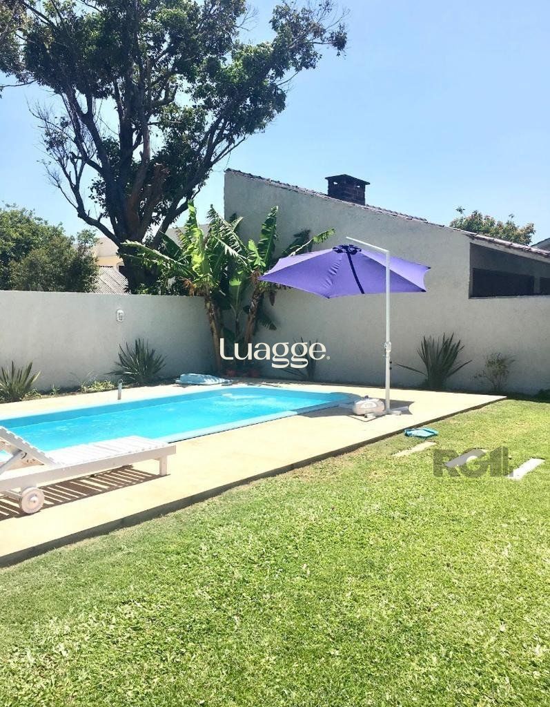 Casa à venda com 5 quartos, 140m² - Foto 9