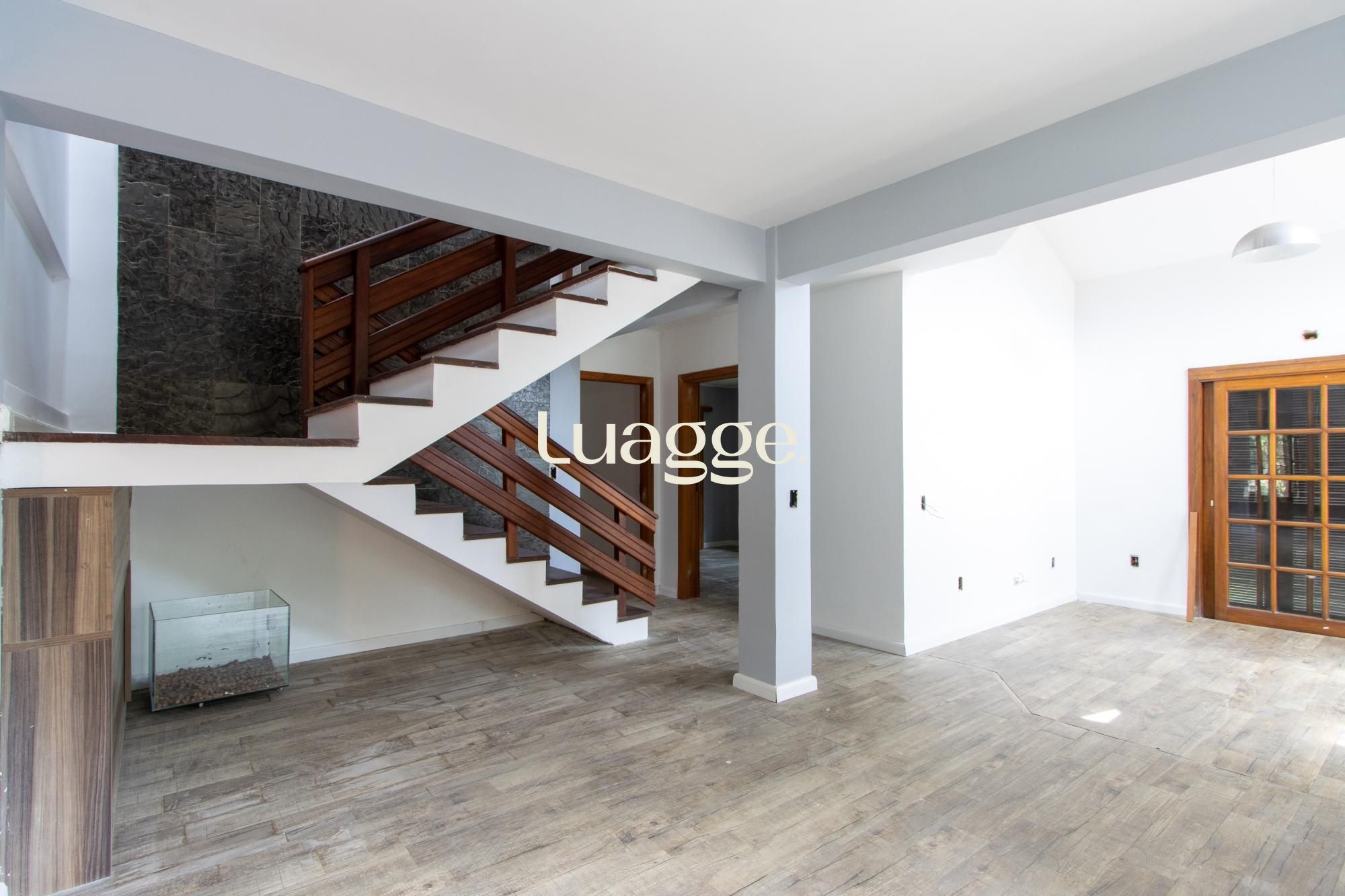 Casa para alugar com 4 quartos, 288m² - Foto 8