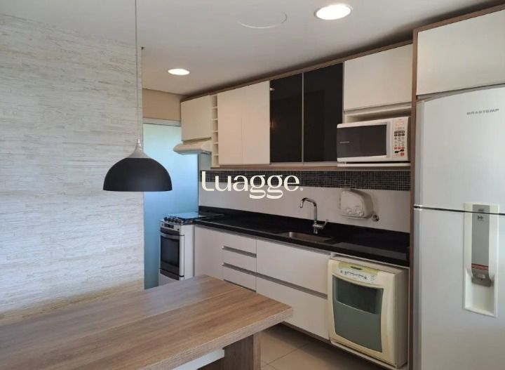 Apartamento para alugar com 3 quartos, 97m² - Foto 8