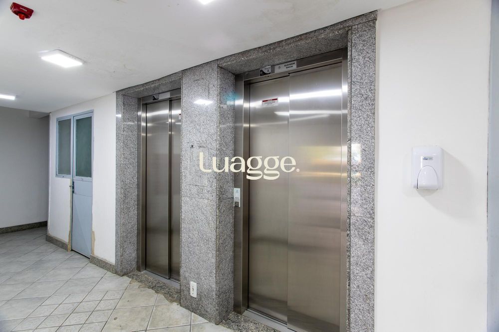 Apartamento à venda com 2 quartos, 64m² - Foto 5