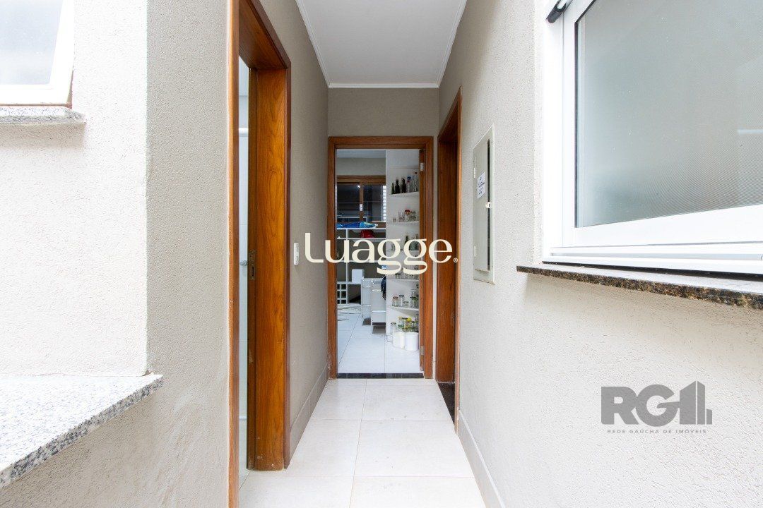 Casa para alugar com 4 quartos, 359m² - Foto 41