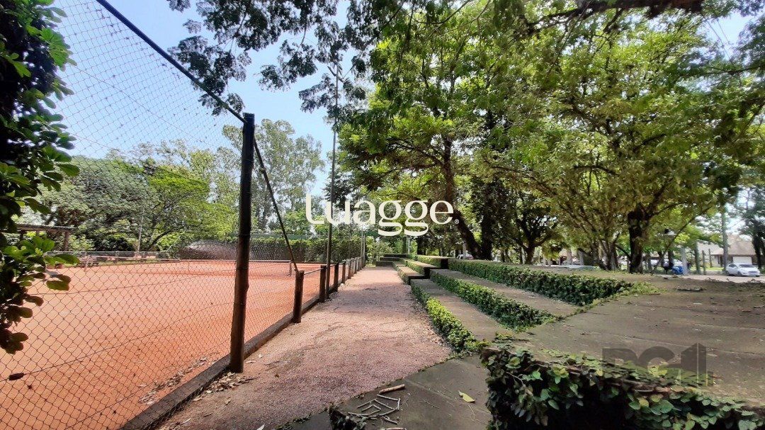 Casa de Condomínio à venda com 3 quartos, 232m² - Foto 31