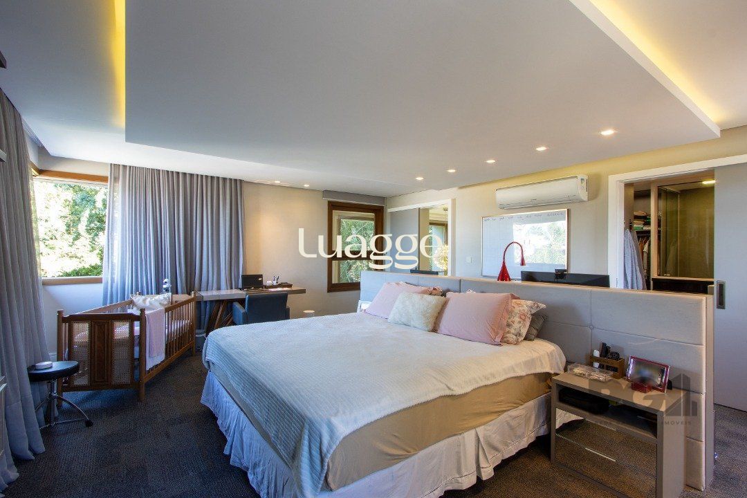 Casa de Condomínio à venda com 3 quartos, 232m² - Foto 30