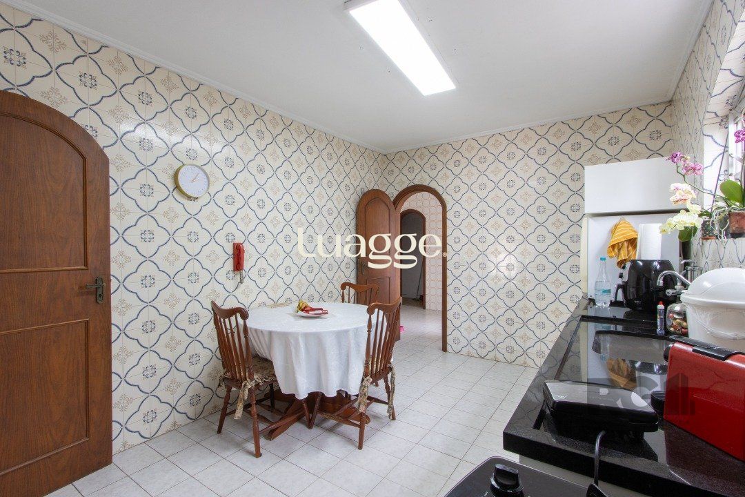 Sobrado à venda com 3 quartos, 292m² - Foto 20