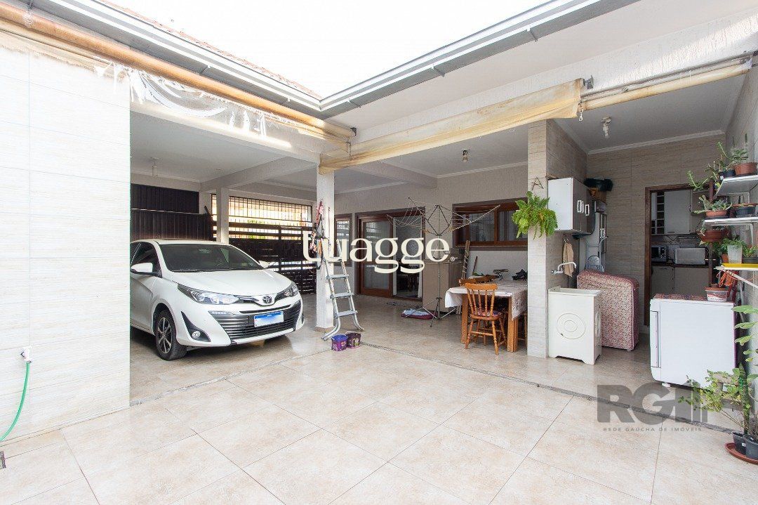 Casa à venda com 3 quartos, 261m² - Foto 18