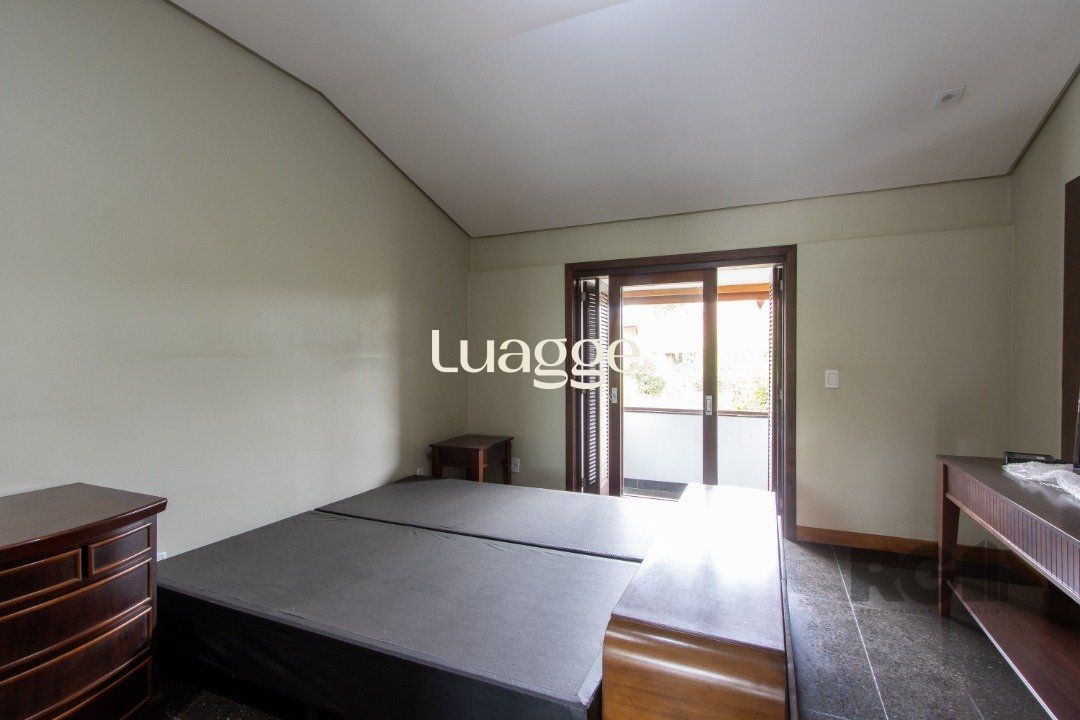 Casa para alugar com 4 quartos, 359m² - Foto 54