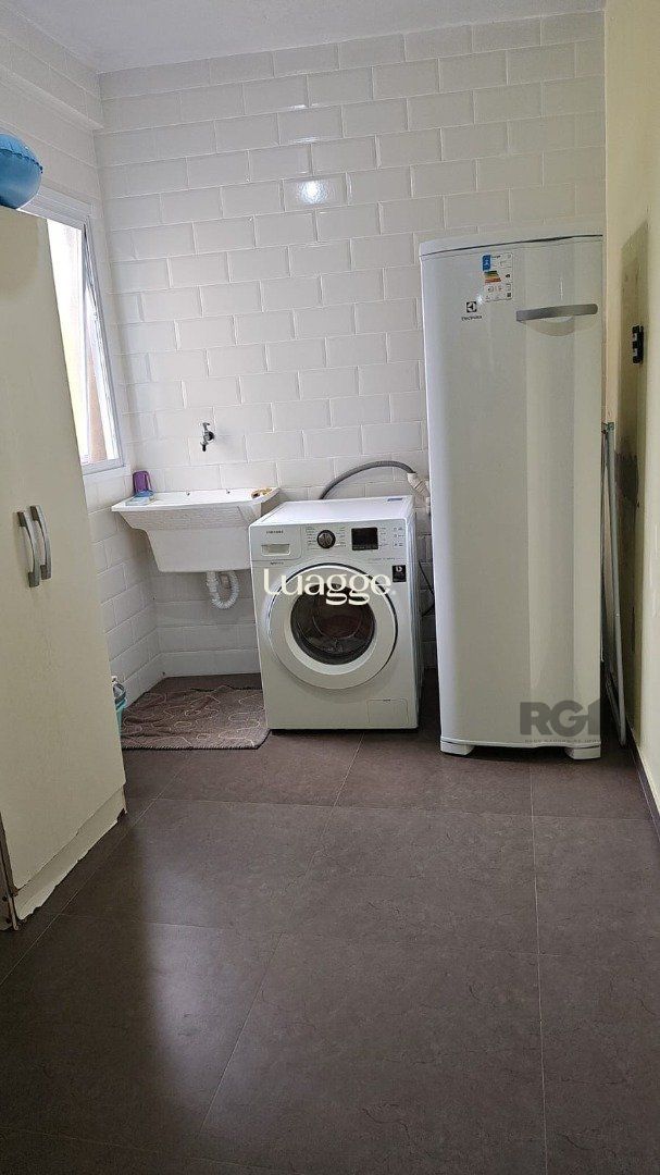 Casa à venda com 6 quartos, 322m² - Foto 13