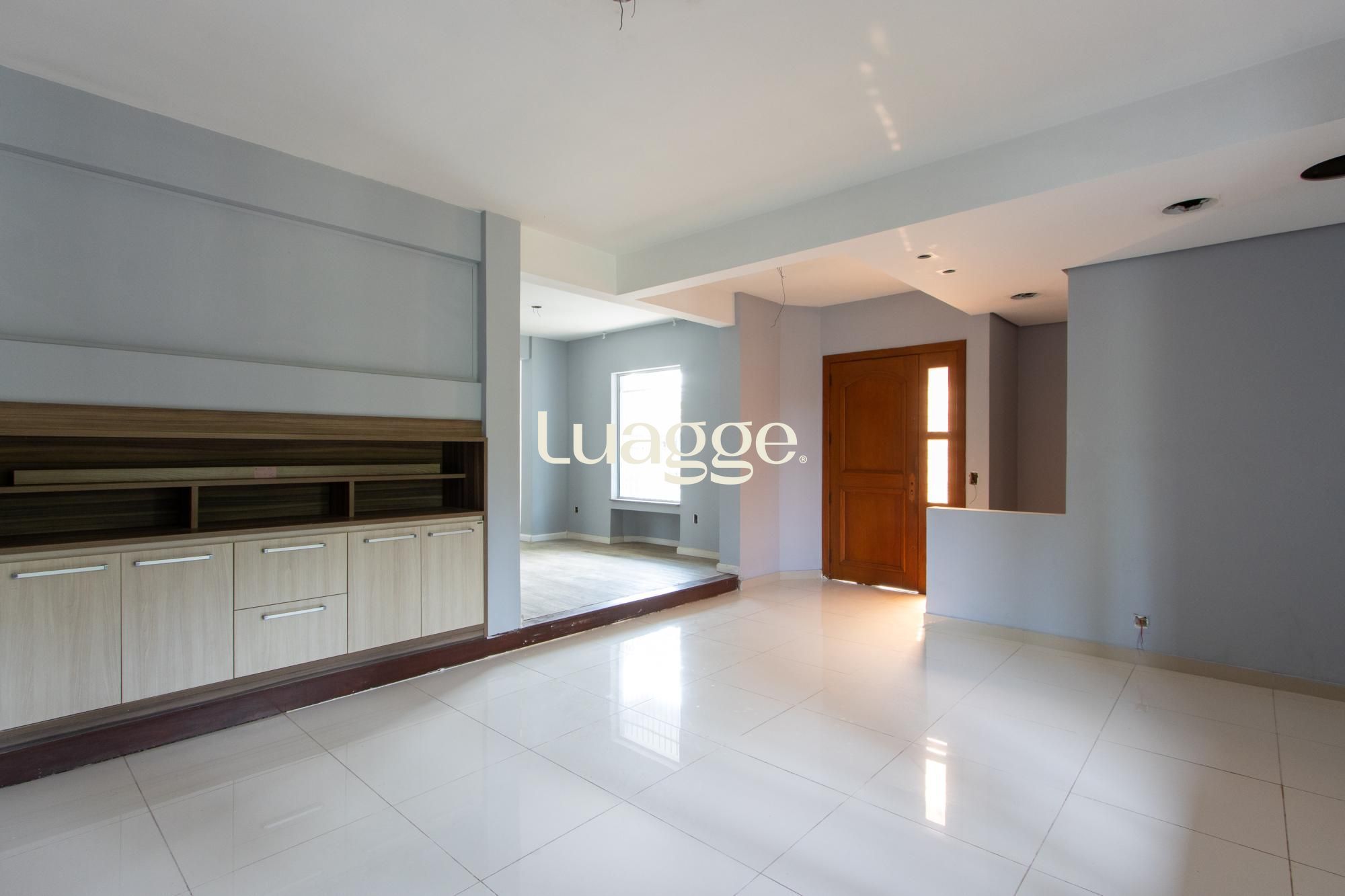 Casa para alugar com 4 quartos, 288m² - Foto 6