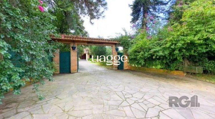 Casa à venda com 5 quartos, 526m² - Foto 2