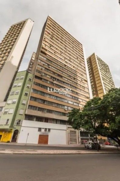 Apartamento para alugar com 1 quarto, 42m² - Foto 2