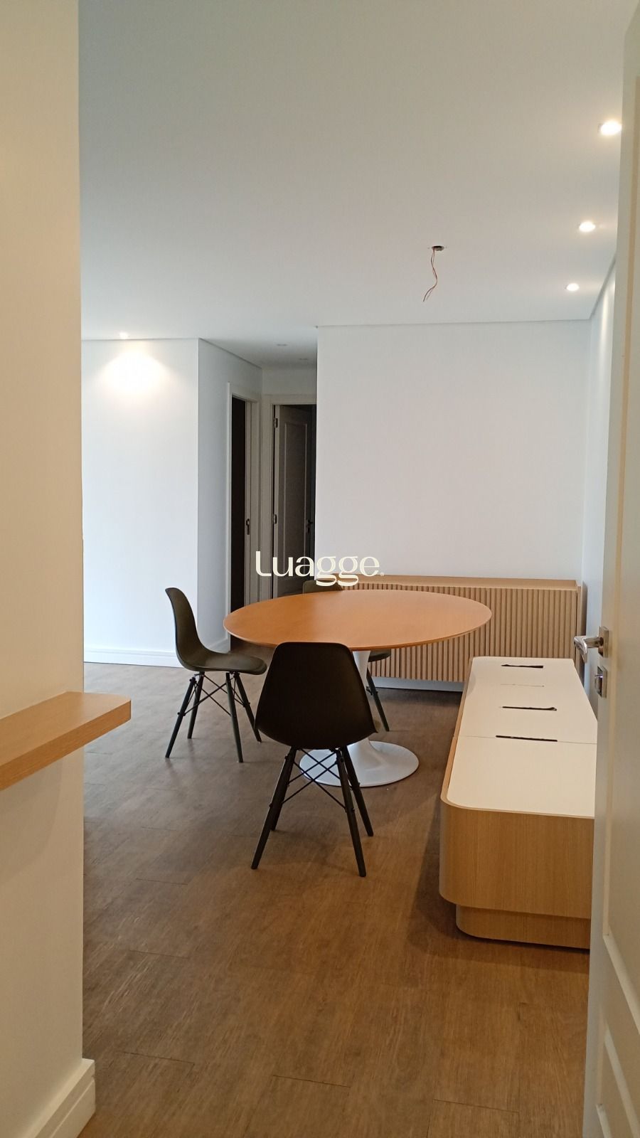 Apartamento, 2 quartos, para alugar, 240 m², Três Figueiras - Porto Alegre — foto 5