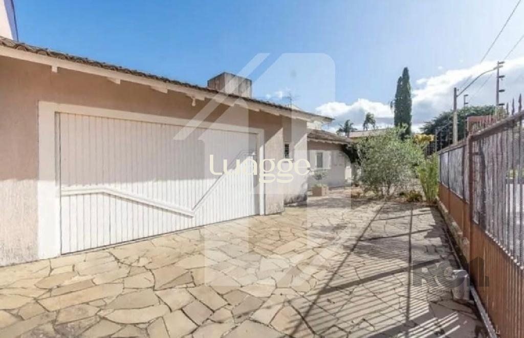 Casa à venda com 3 quartos, 214m² - Foto 14