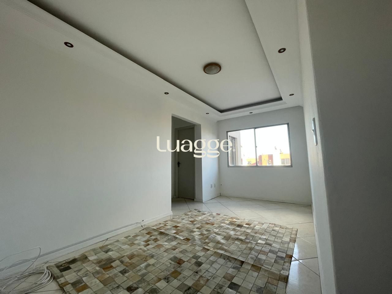 Apartamento à venda com 2 quartos, 62m² - Foto 1