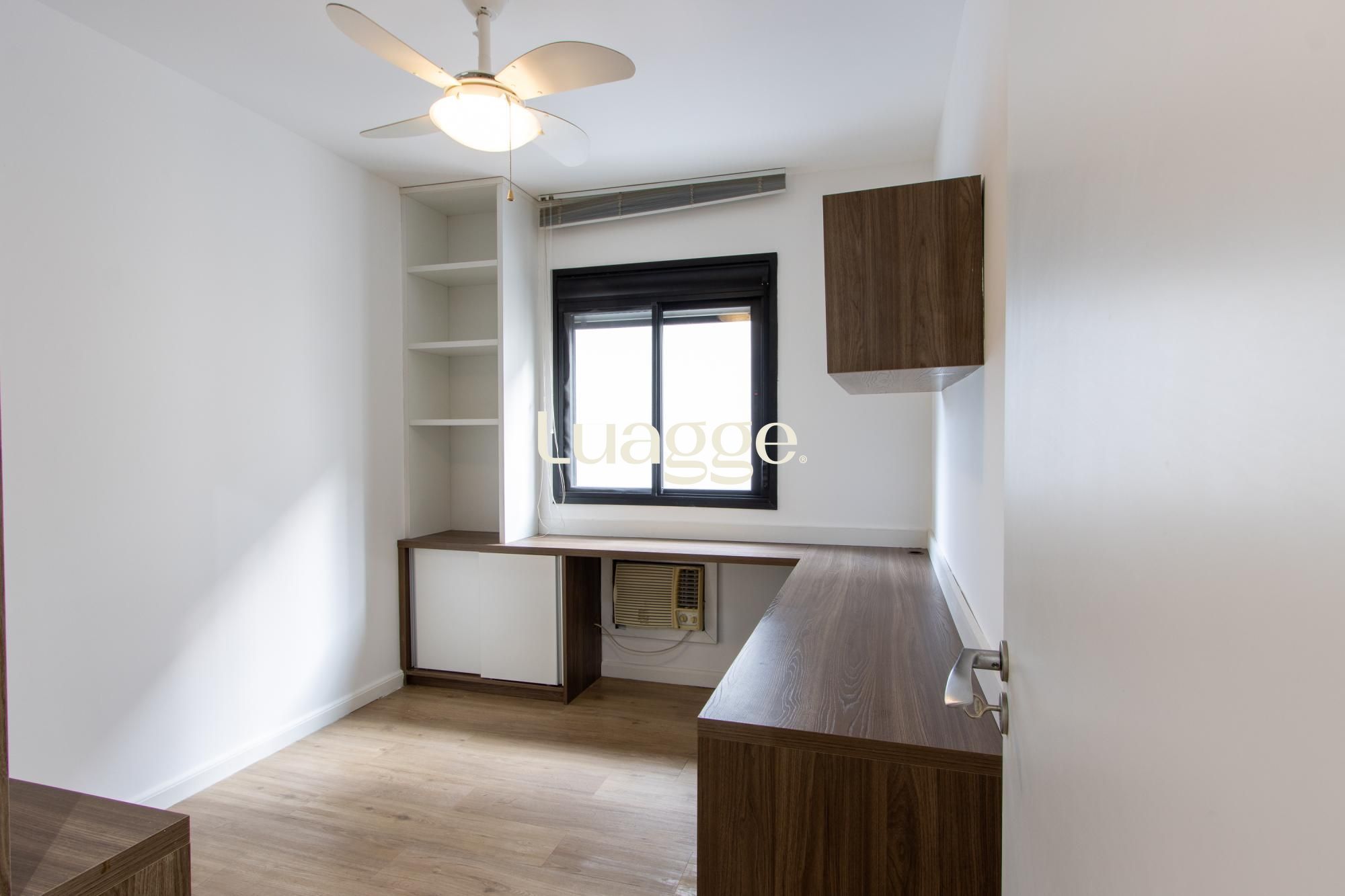 Apartamento à venda com 3 quartos, 75m² - Foto 21