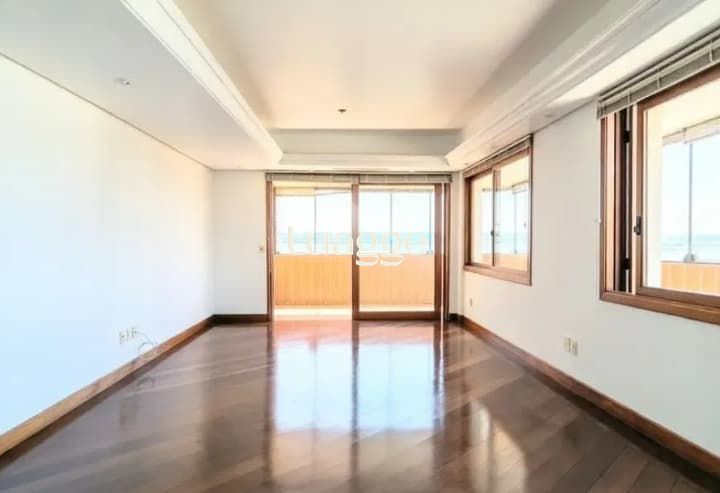 Apartamento no Edifício Principe Windsor, 4 quartos, para alugar, 184 m², Menino Deus - Porto Alegre — foto 3
