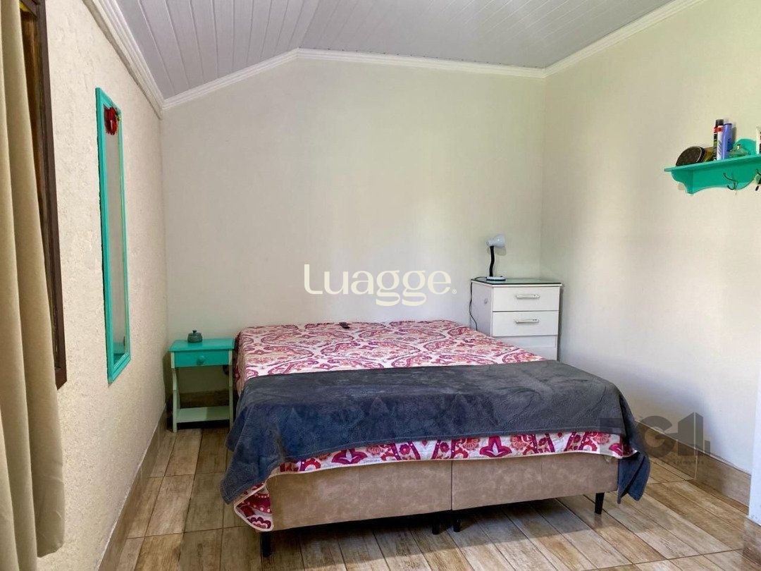 Casa à venda com 5 quartos, 140m² - Foto 18