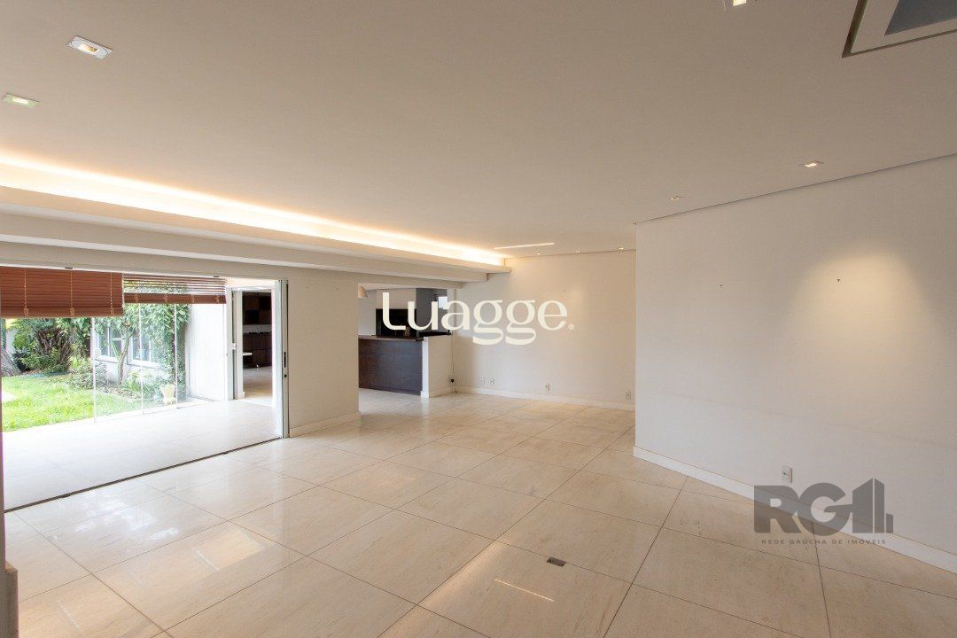 Casa para alugar com 4 quartos, 359m² - Foto 9