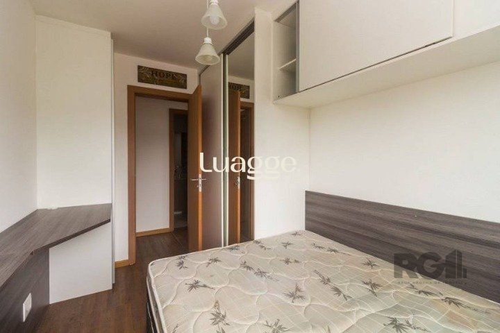 Apartamento para alugar com 2 quartos, 65m² - Foto 13