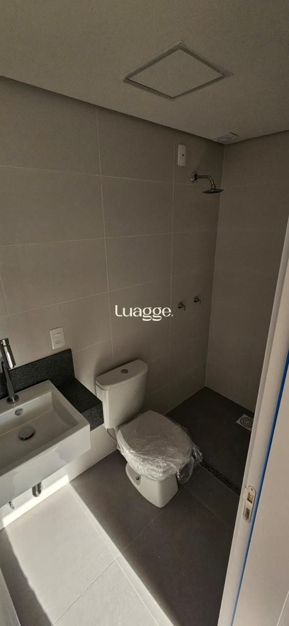 Apartamento à venda com 2 quartos, 63m² - Foto 9