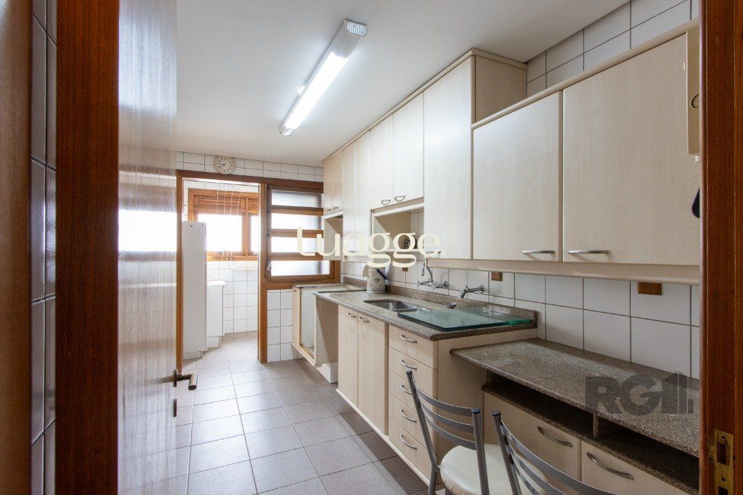 Cobertura para alugar com 3 quartos, 263m² - Foto 3