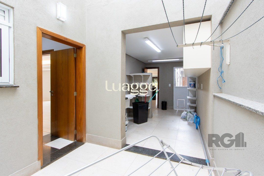 Casa para alugar com 4 quartos, 359m² - Foto 39
