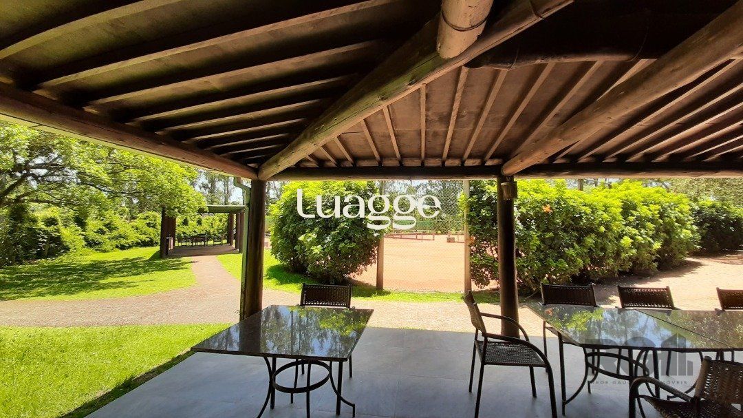Casa de Condomínio à venda com 3 quartos, 232m² - Foto 32