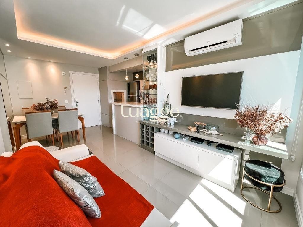 Apartamento no Edifício Patmos, 2 quartos, à venda, 57 m², Tristeza - Porto Alegre — foto 2