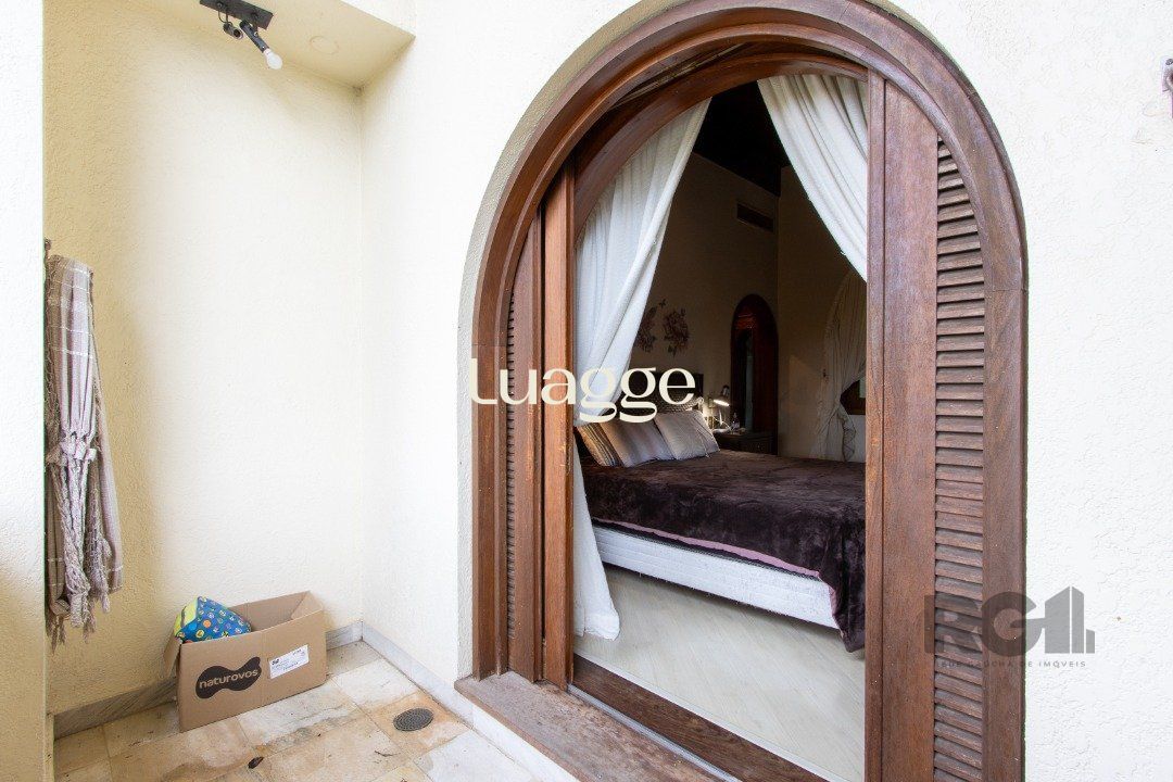Casa para alugar com 4 quartos, 647m² - Foto 63