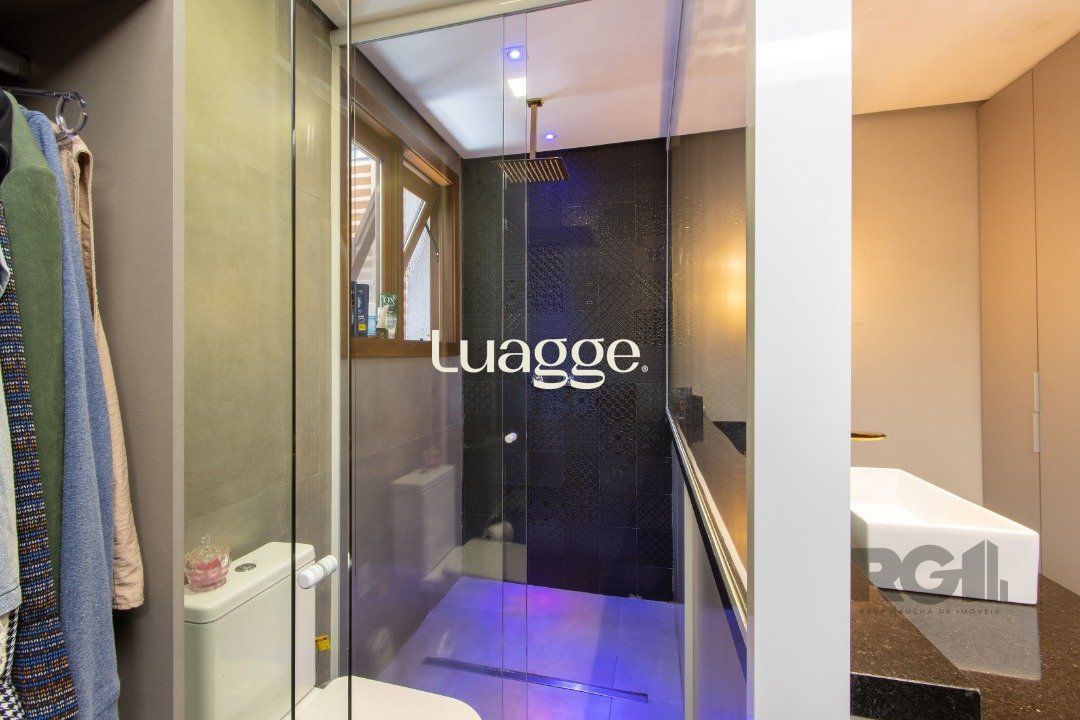 Casa de Condomínio à venda com 3 quartos, 232m² - Foto 33