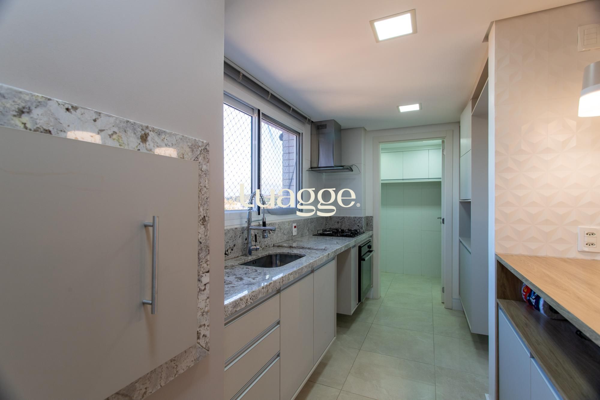 Apartamento à venda com 3 quartos, 109m² - Foto 12