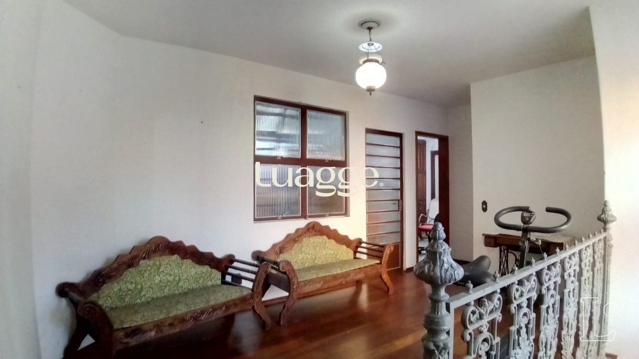 Casa para alugar com 3 quartos, 244m² - Foto 11