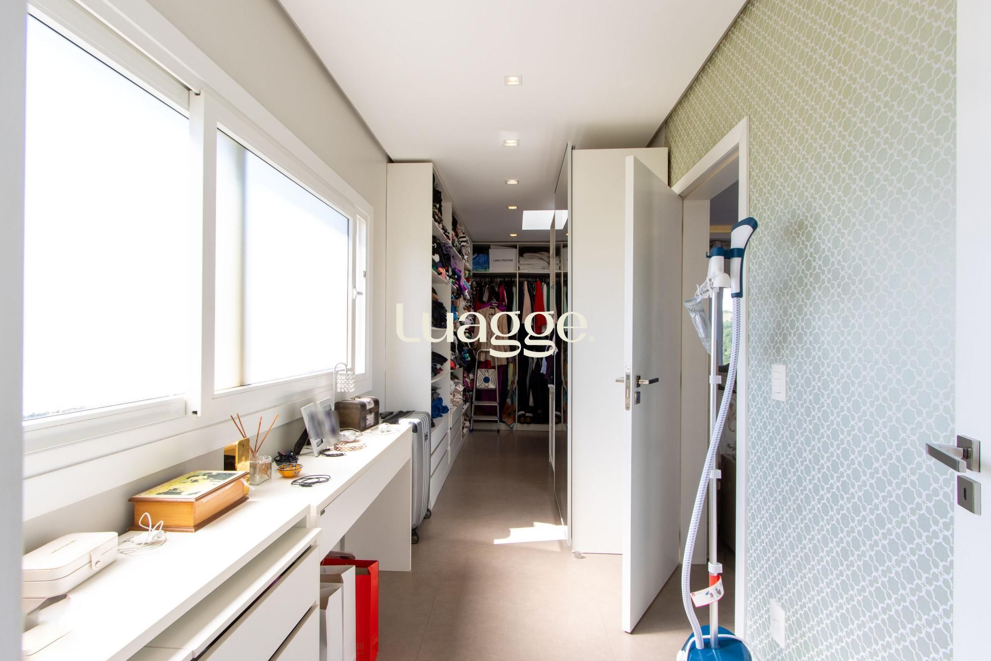 Casa de Condomínio à venda com 4 quartos, 480m² - Foto 30