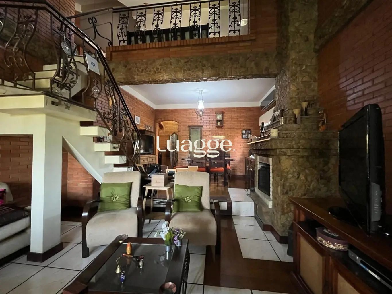 Casa à venda com 4 quartos, 319m² - Foto 16