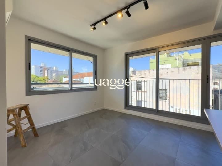 Apartamento, 2 quartos, para alugar, 65 m², Menino Deus - Porto Alegre — foto 4