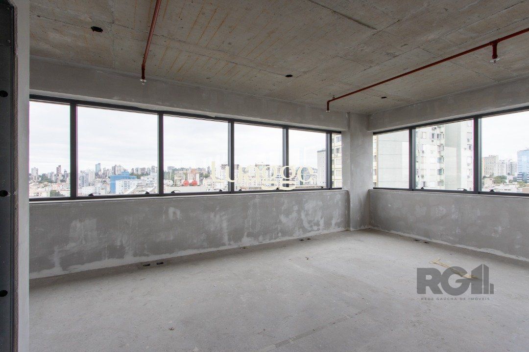 Sala Comercial, para alugar, 42 m², Floresta - Porto Alegre — foto 2