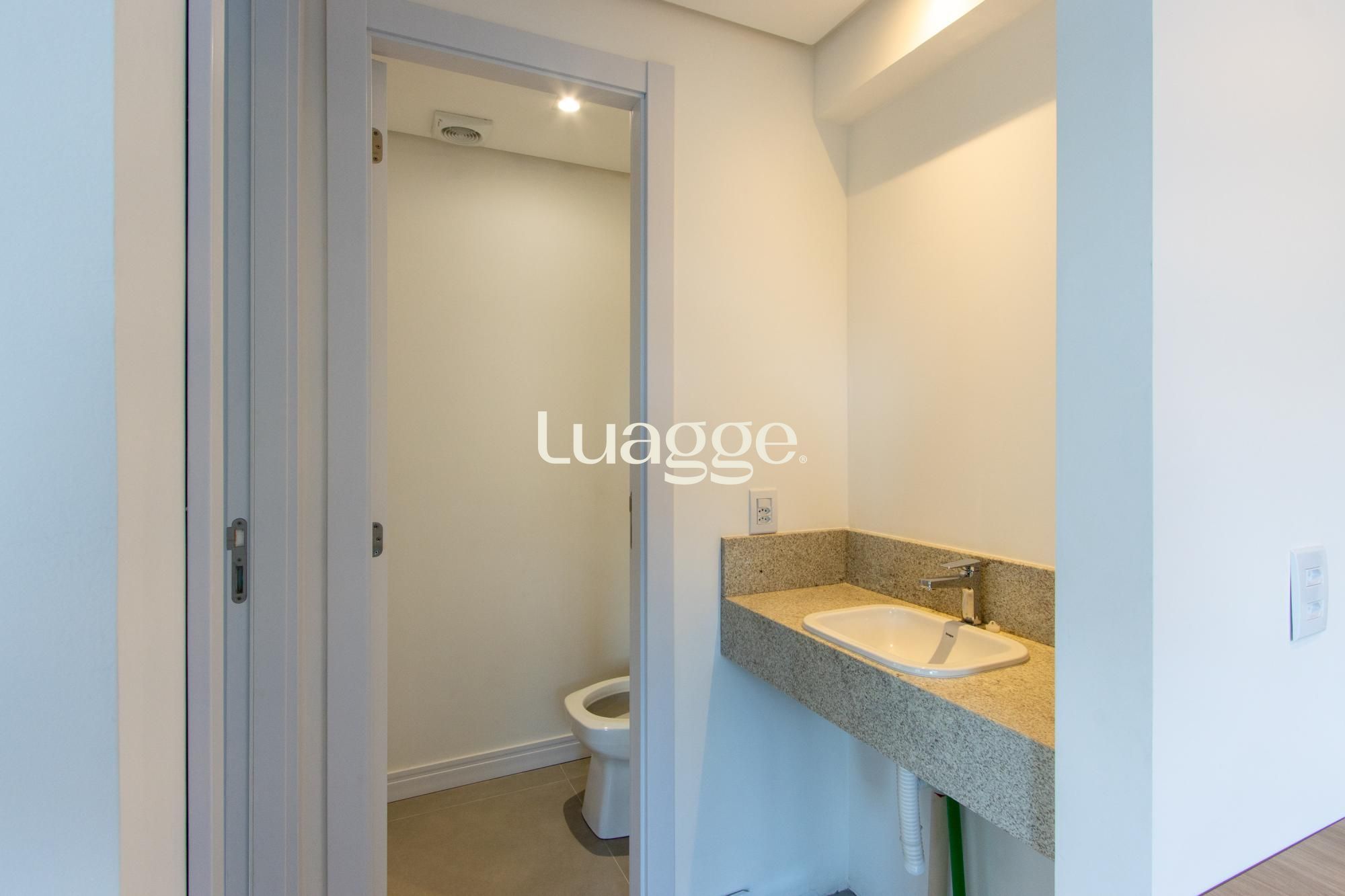 Apartamento para alugar com 1 quarto, 50m² - Foto 11
